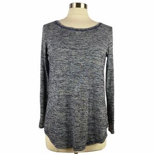 ATHLETA Long Sleeve Keyhole Top M